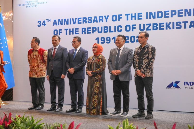 Sekda Jateng, Sumarno saat menghadiri undangan Kedutaan Besar Uzbekistan, dalam 34 Th Anniversary of The Independence of The Republic of Uzbekistan 1991-2025, di Four Square Hotel, Jakarta Selatan, Rabu malam, 1 Oktober 2025.
